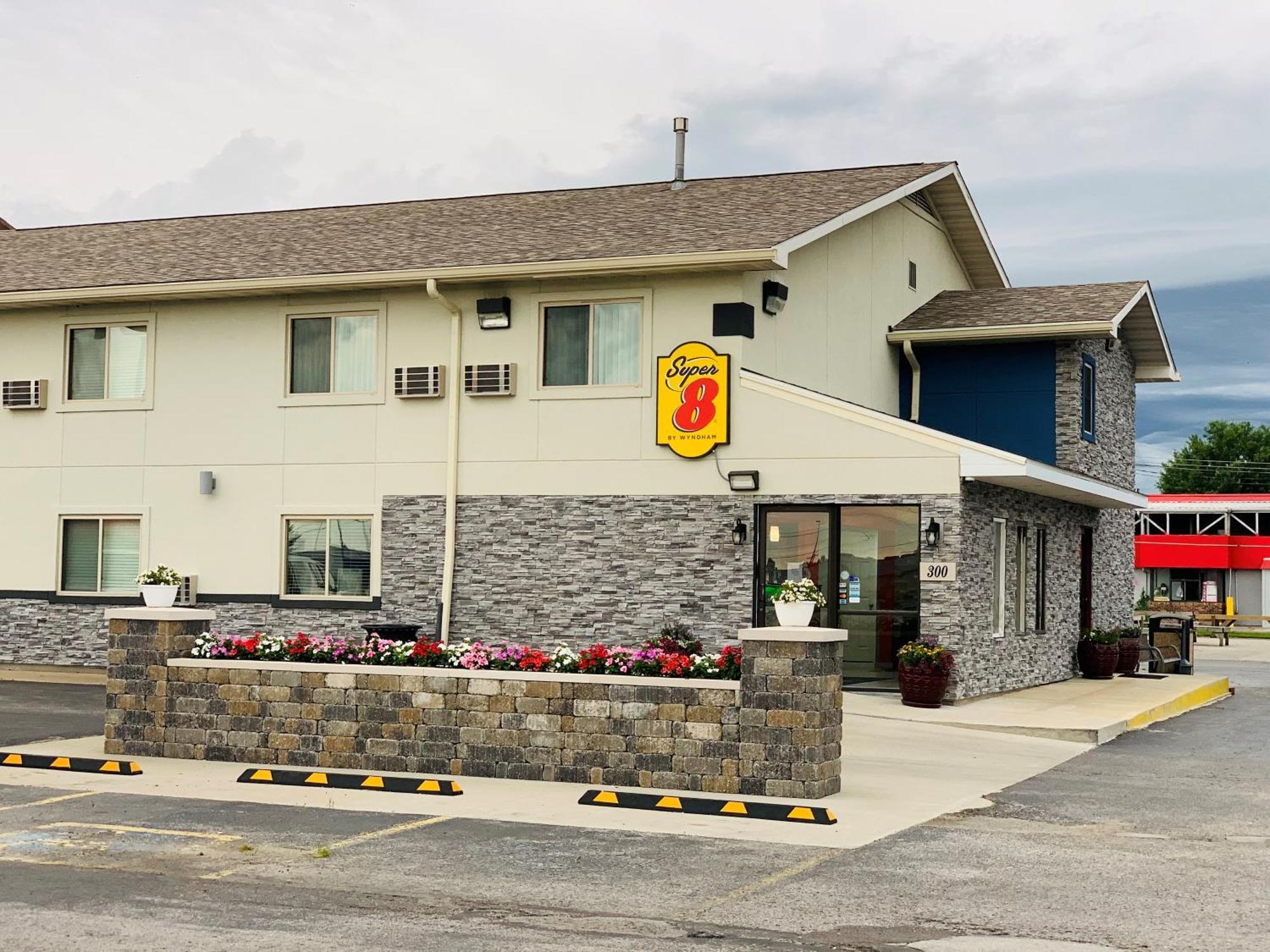Motel Super 8 By Wyndham Moberly Mo Esterno foto
